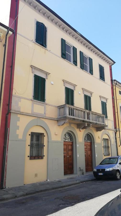 Casa Ridolfi Holiday Home -Una Terrazza Sui Giardini Di Pisa Exterior photo